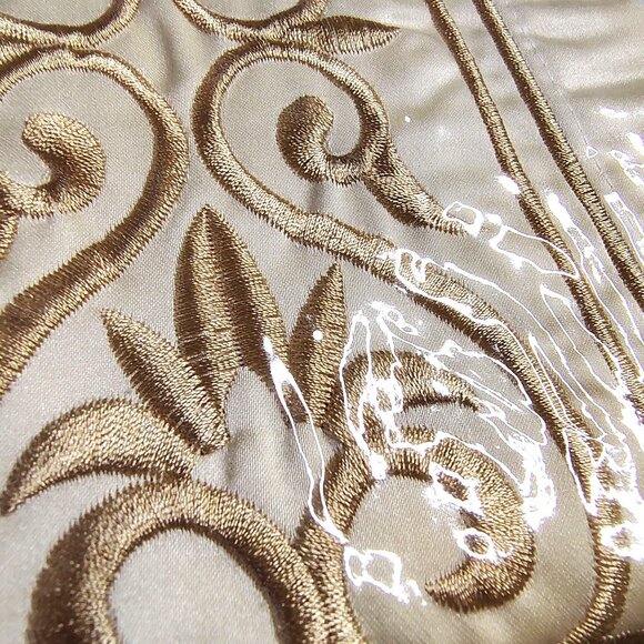 Versailles Valance Empire Pearl 110X28" Luxurious Window By Touch Of Class - Picture 9 of 11